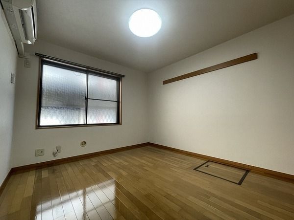 ベッドルーム