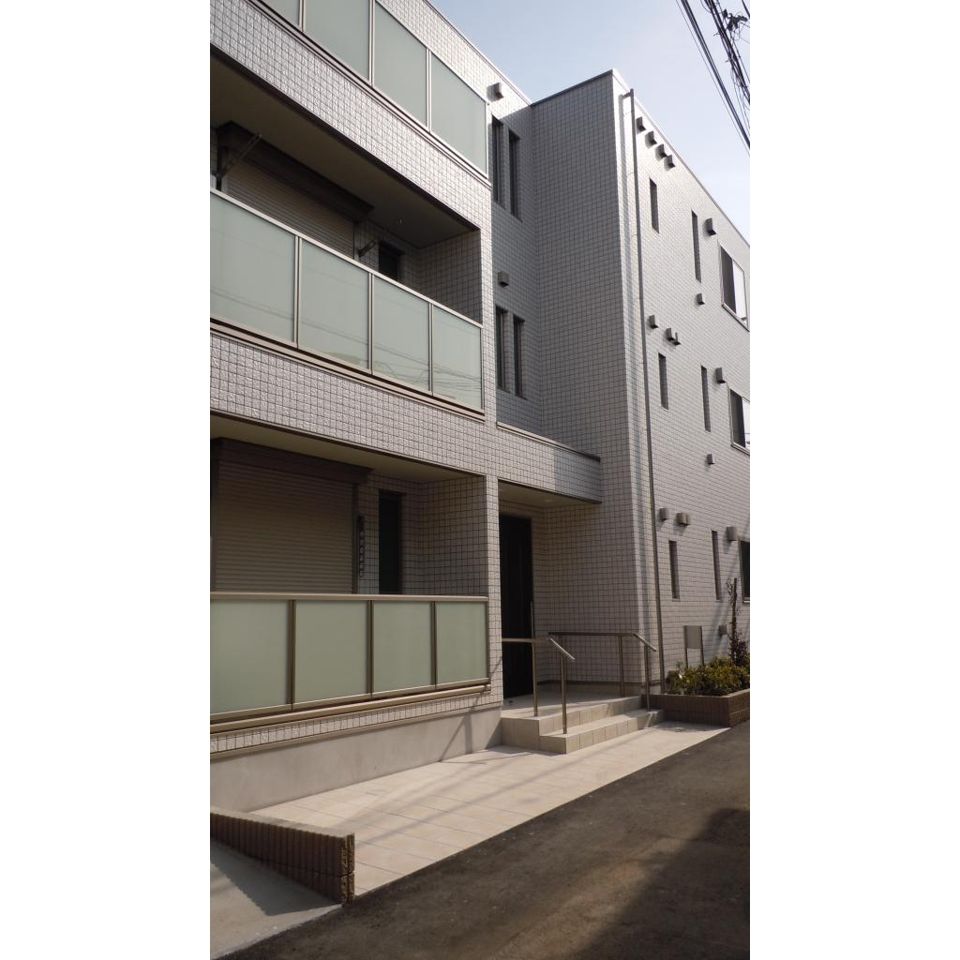 ラシーネ北新宿の外観画像