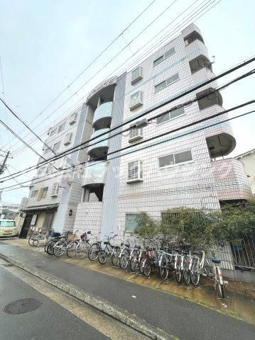 ロイヤルハイツの外観画像