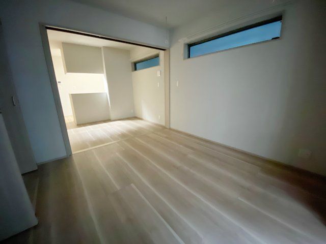 ベッドルーム