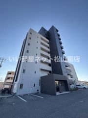 TRENTE LUMIEREの外観画像