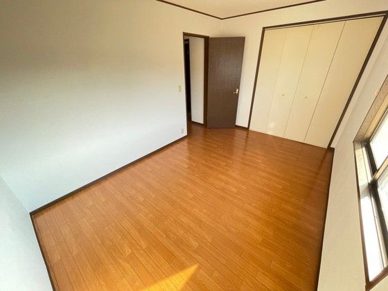 ベッドルーム