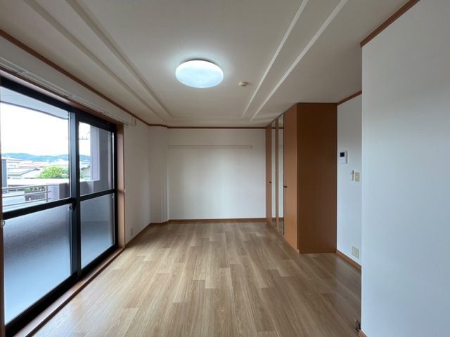 ベッドルーム