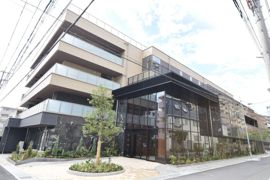 シー・クリサンス西岡本の外観画像