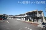 レオパレスとねりこ1の外観