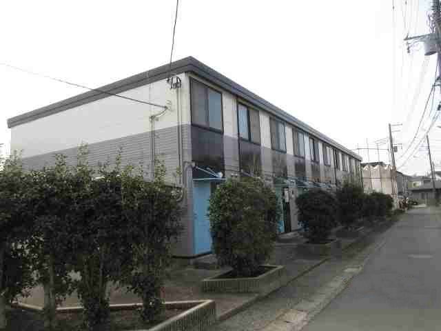 レオパレスアゼリアの外観画像