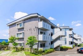 クレッセンド清水ヶ岡の外観画像