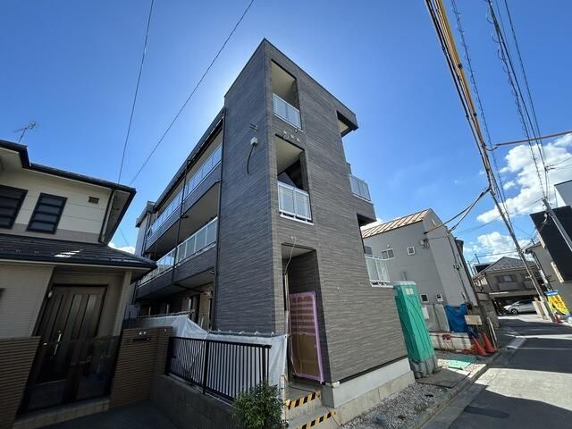 Felis 西新井の外観画像
