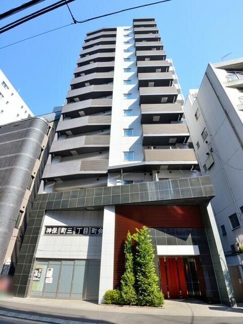 メインステージ九段下の外観画像