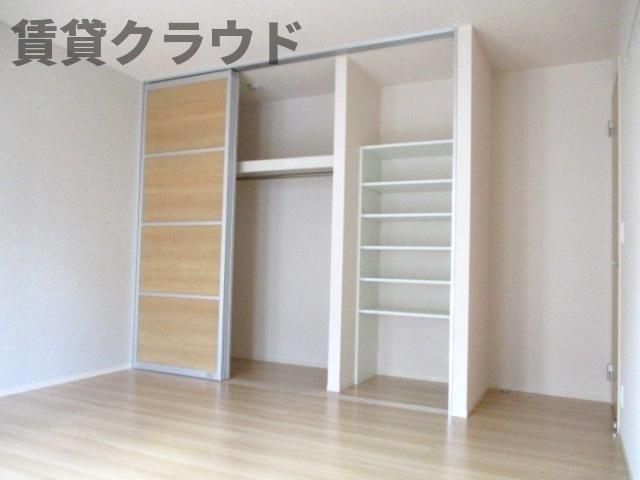 ベッドルーム