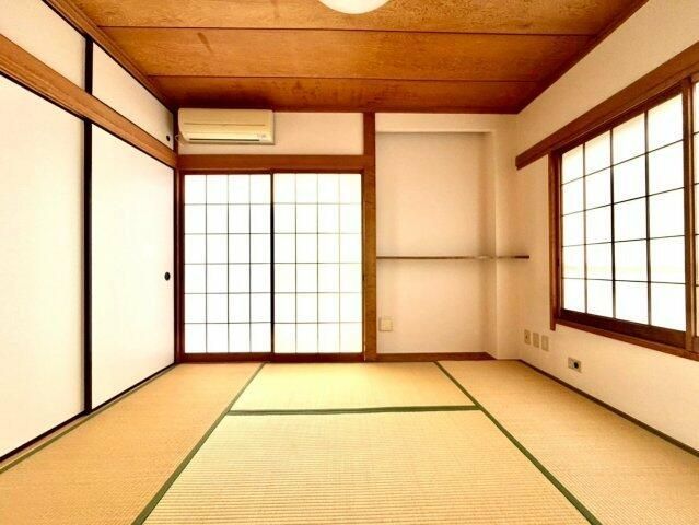 ベッドルーム