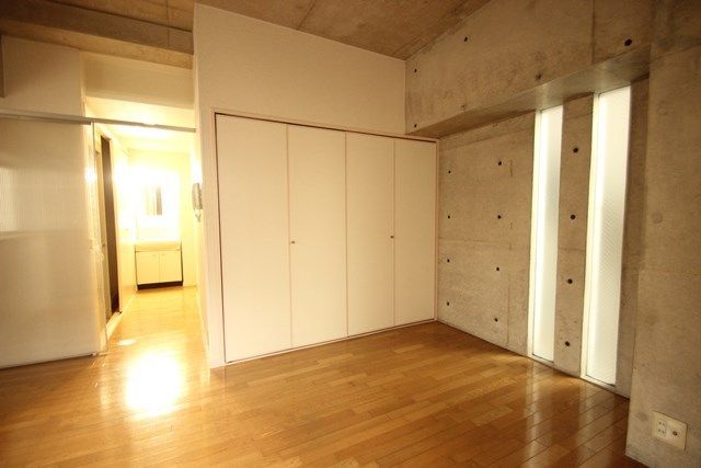 ベッドルーム