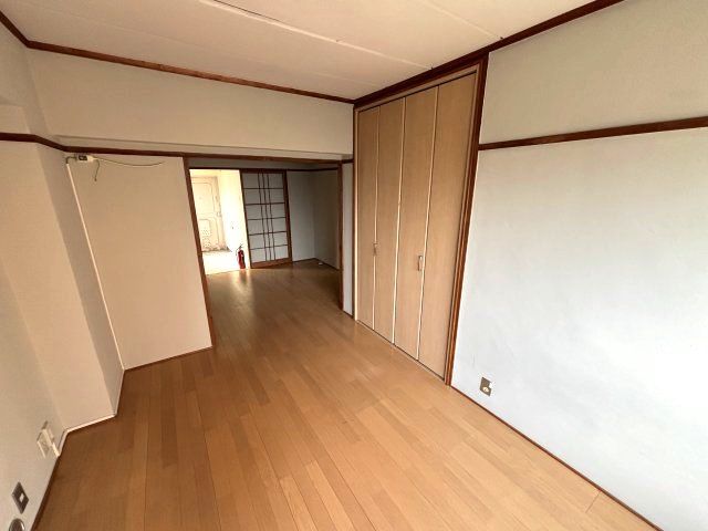 ベッドルーム