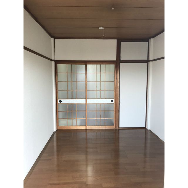 ベッドルーム