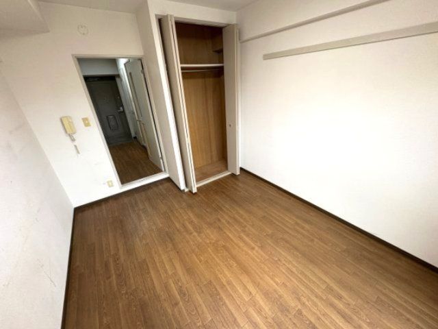 ベッドルーム