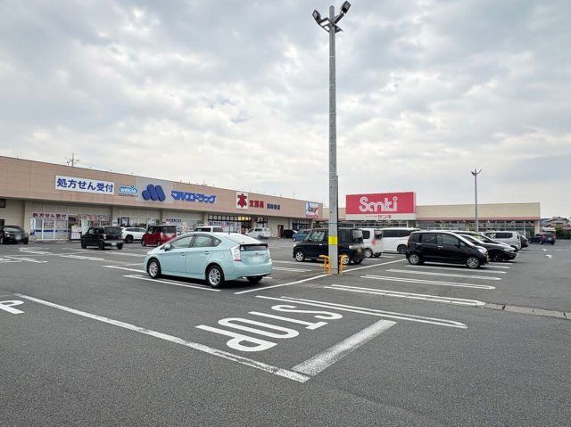 近くに施設あり
