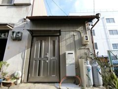 現状渡し 滝子貸家の外観画像