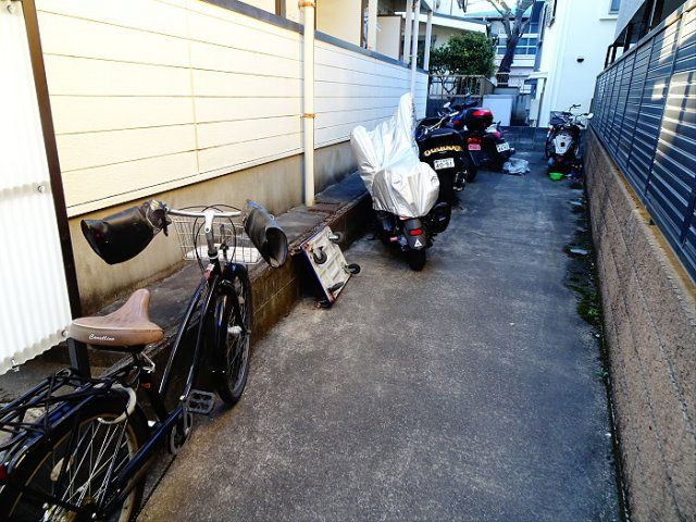 その他