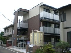 レオパレスHIMAWARIの外観画像