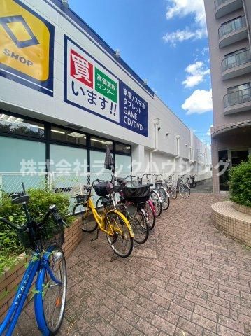 近くに施設あり