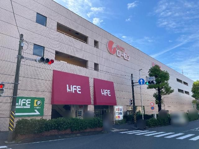 近くに施設あり