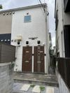 クレストウッドの外観