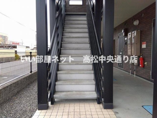 近くに施設あり