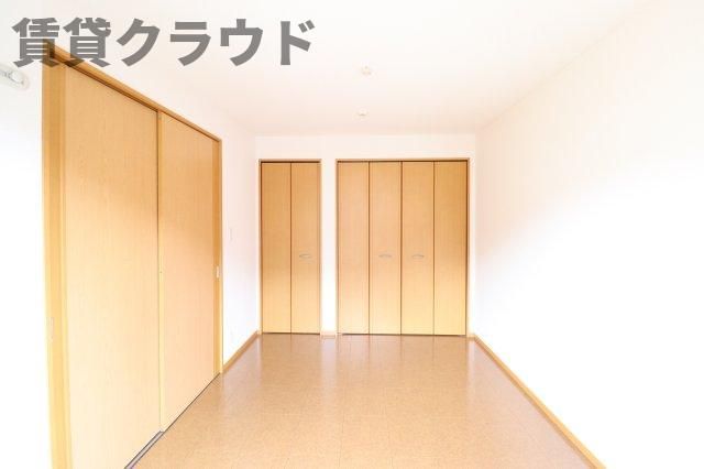 ベッドルーム