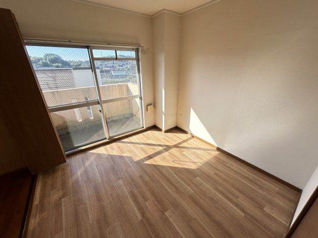 ベッドルーム