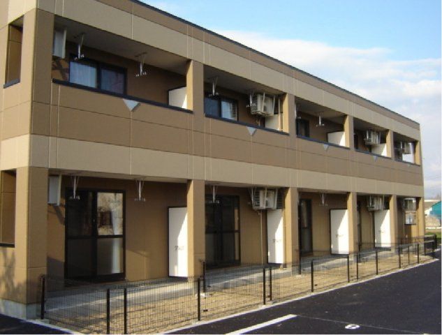 クレストールの外観画像