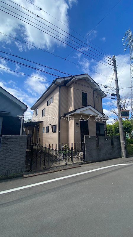府中市幸町戸建の外観画像