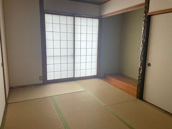 ベッドルーム
