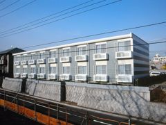 レオパレスフロレスタの外観画像