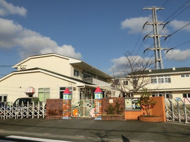 若松青葉幼稚園(570m)