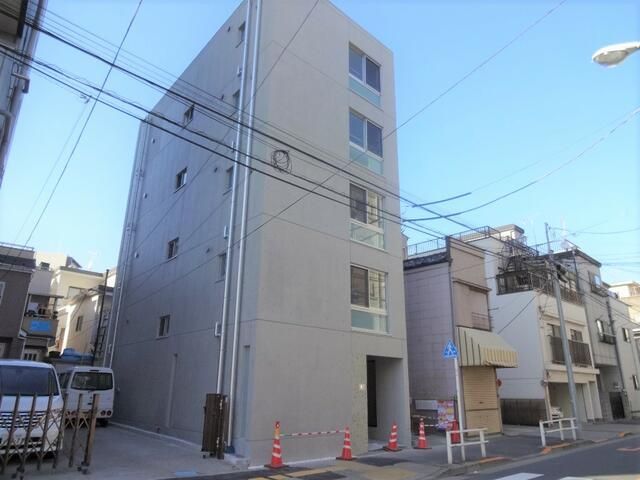 Rの外観画像