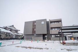 フトゥールムの外観画像