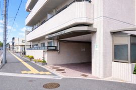草津東コープマンションの外観画像