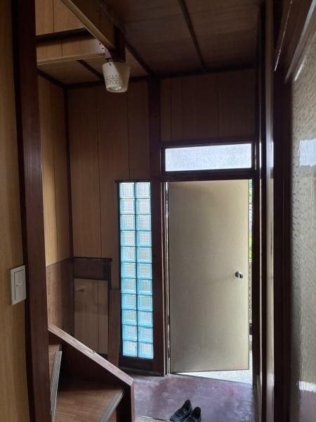 玄関
