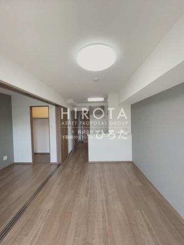 マルショク一枝店(520m)