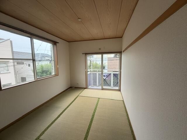 ベッドルーム