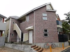 向坂タウンハイツEの外観画像