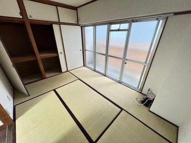 ベッドルーム