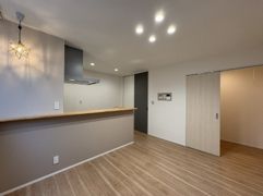 TRINITYの間取り画像