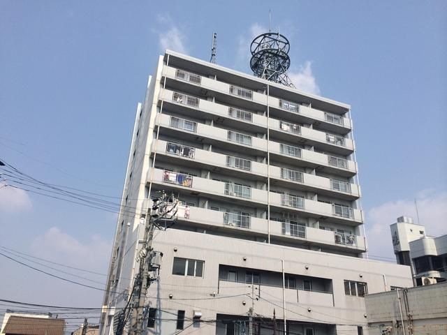 クレスト三郷の外観画像