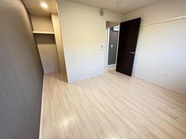 ベッドルーム