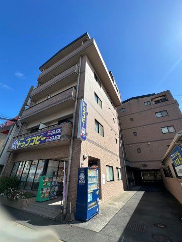 Fビルの外観画像