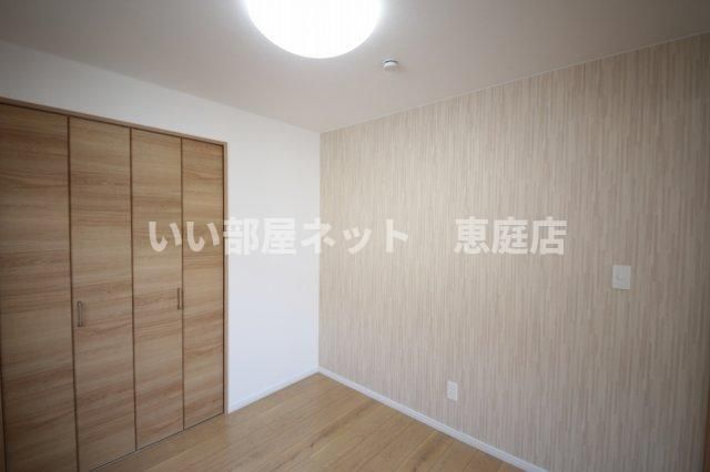 ベッドルーム