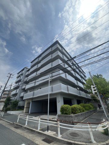 ベルトゥリー若草の外観画像