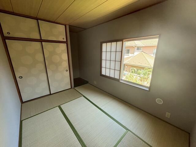 ベッドルーム