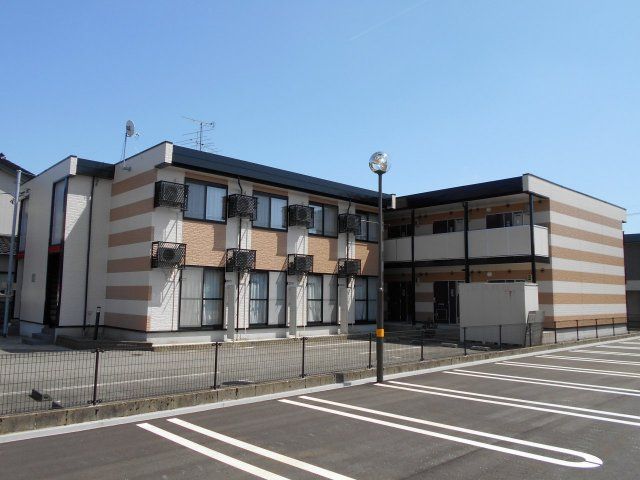 レオパレスドリームの外観画像